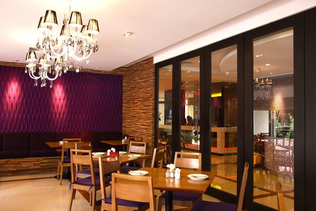 בנגקוק Trinity Silom Hotel מראה חיצוני תמונה