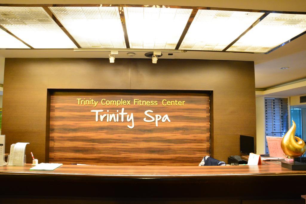 בנגקוק Trinity Silom Hotel מראה חיצוני תמונה