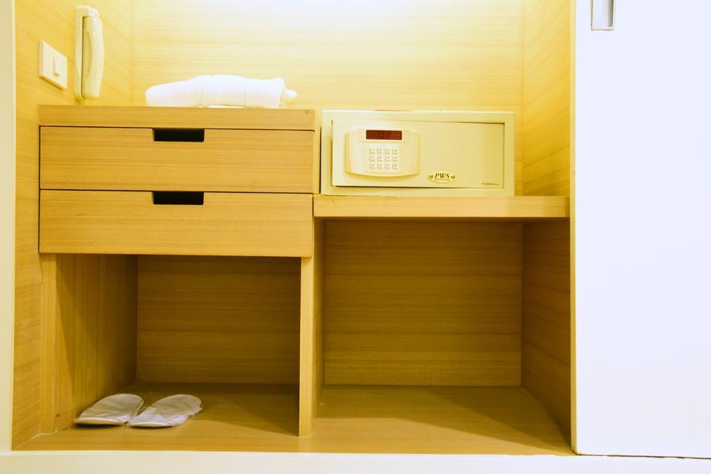בנגקוק Trinity Silom Hotel מראה חיצוני תמונה